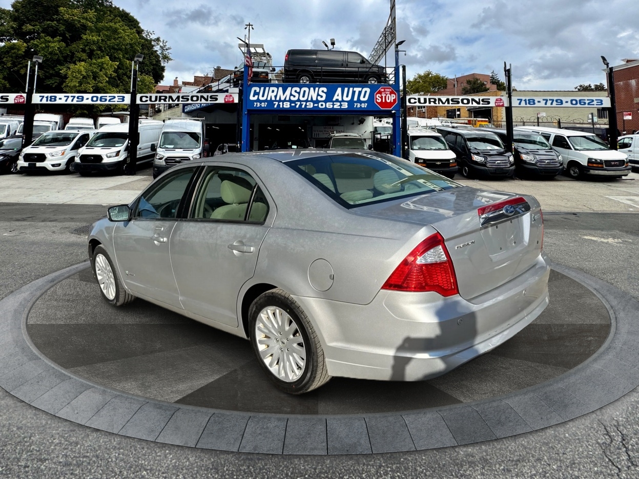 Ford Fusion 4dr Sdn Hybrid FWD 2012