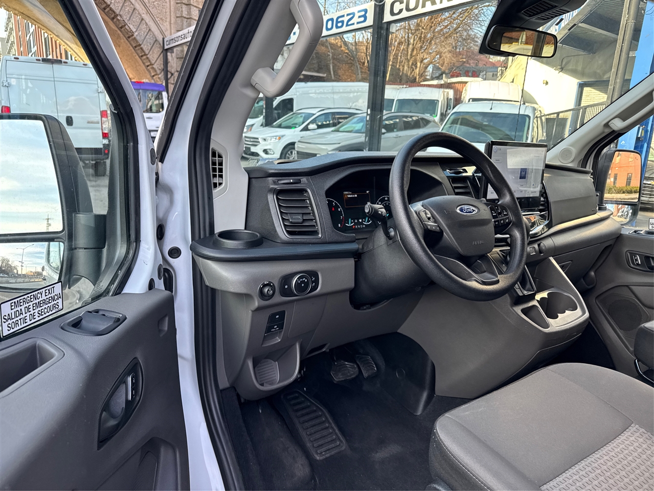 Ford Transit Passenger Wagon T-350 148" Med Roof XLT RWD 2024