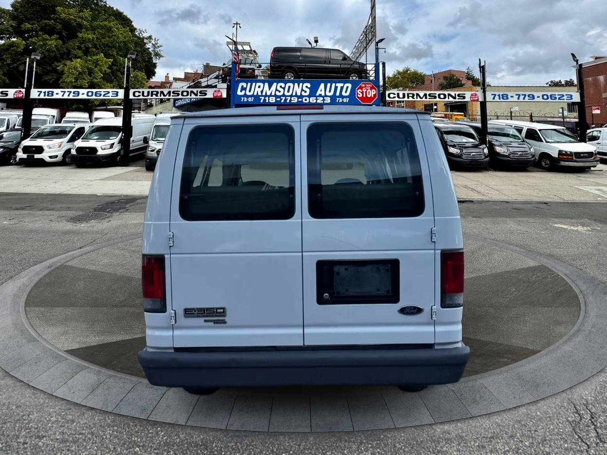 Ford Econoline Wagon E-350 Super Ext XLT 2006