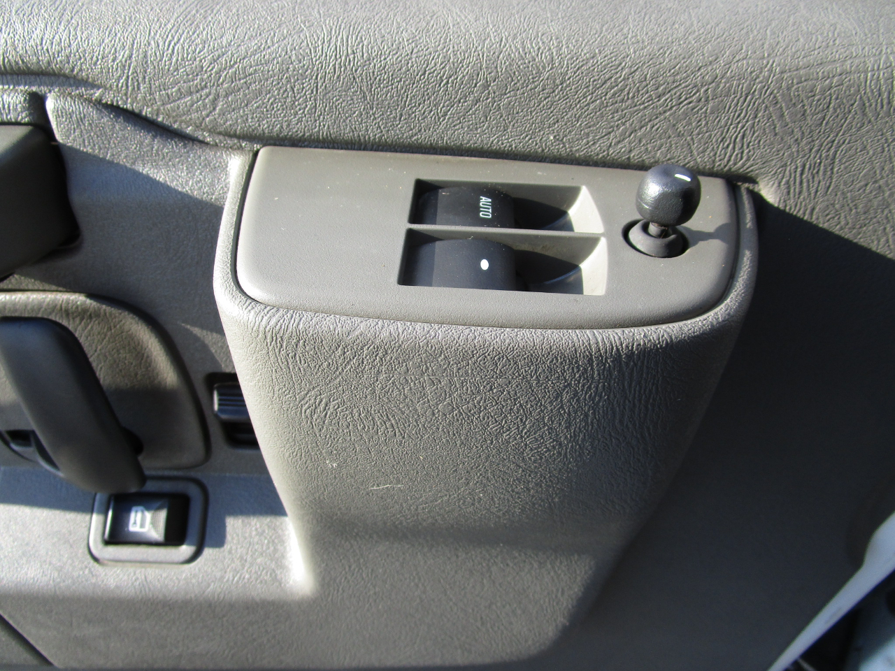 Chevrolet Express Cargo Van RWD 2500 135" 2018