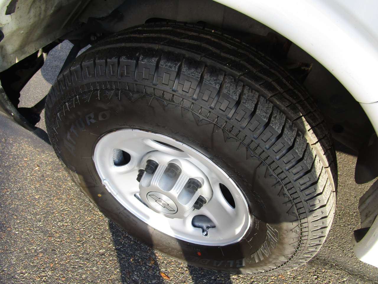 Chevrolet Express Cargo Van RWD 2500 135" 2018