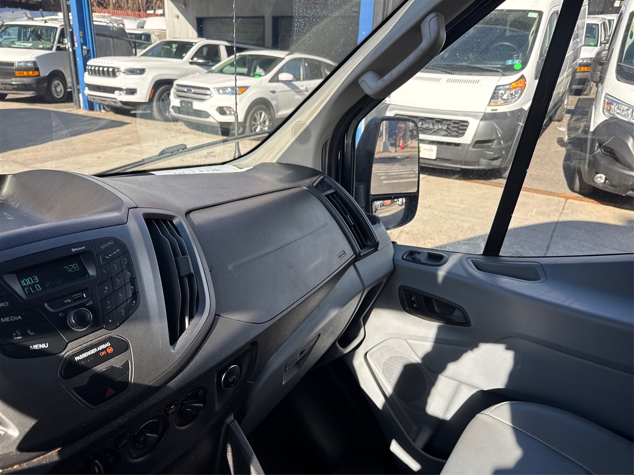 Ford Transit Van T-250 148" EL Hi Rf 9000 GVWR Sliding RH Dr 2019