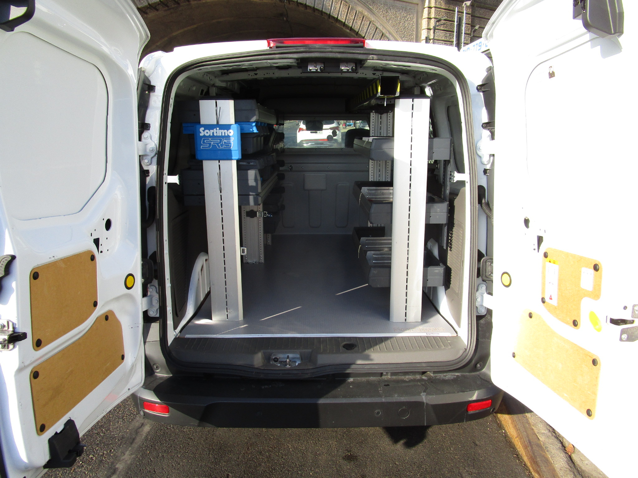 Ford Transit Connect Van XL LWB w/Rear Symmetrical Doors 2023