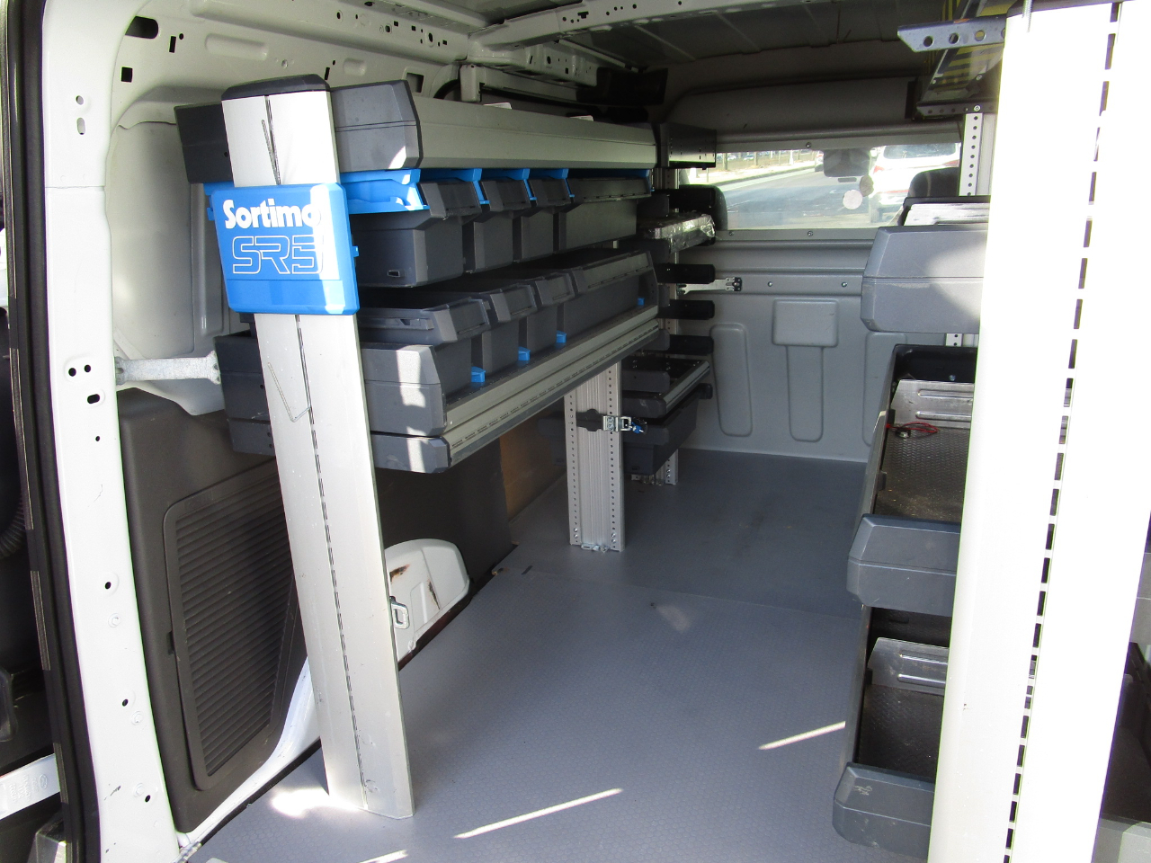 Ford Transit Connect Van XL LWB w/Rear Symmetrical Doors 2023