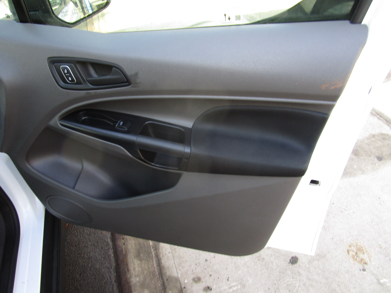 Ford Transit Connect Van XL LWB w/Rear Symmetrical Doors 2023