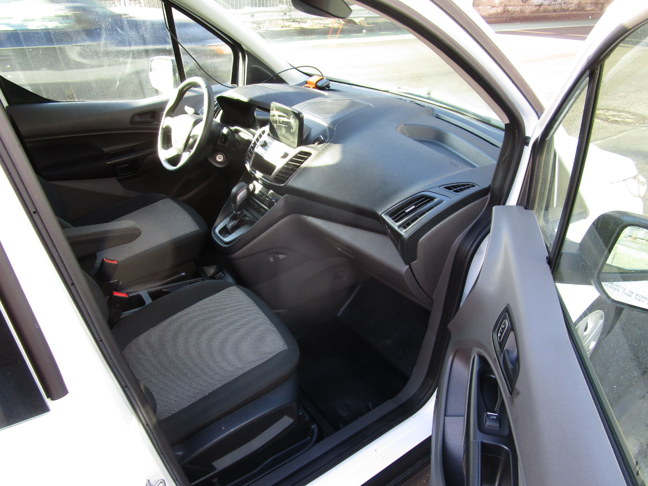 Ford Transit Connect Van XL LWB w/Rear Symmetrical Doors 2023