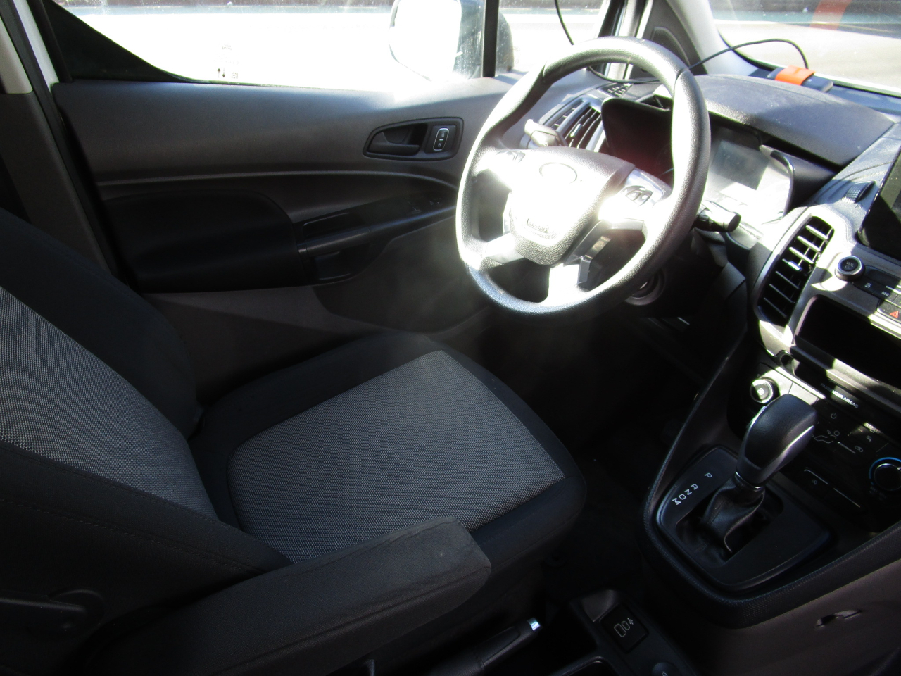 Ford Transit Connect Van XL LWB w/Rear Symmetrical Doors 2023