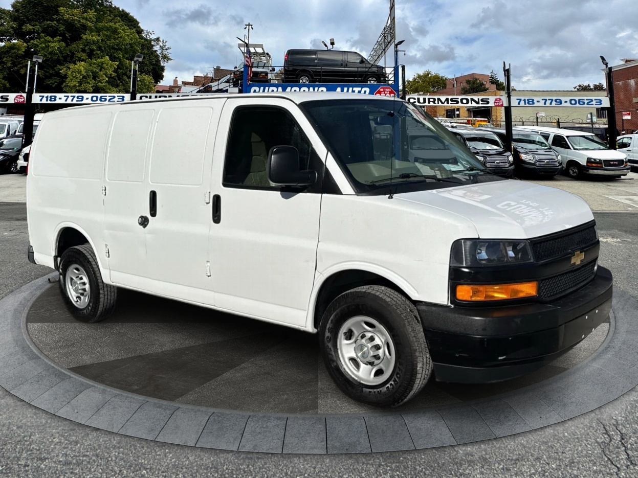 Chevrolet Express Cargo Van RWD 2500 135" 2021