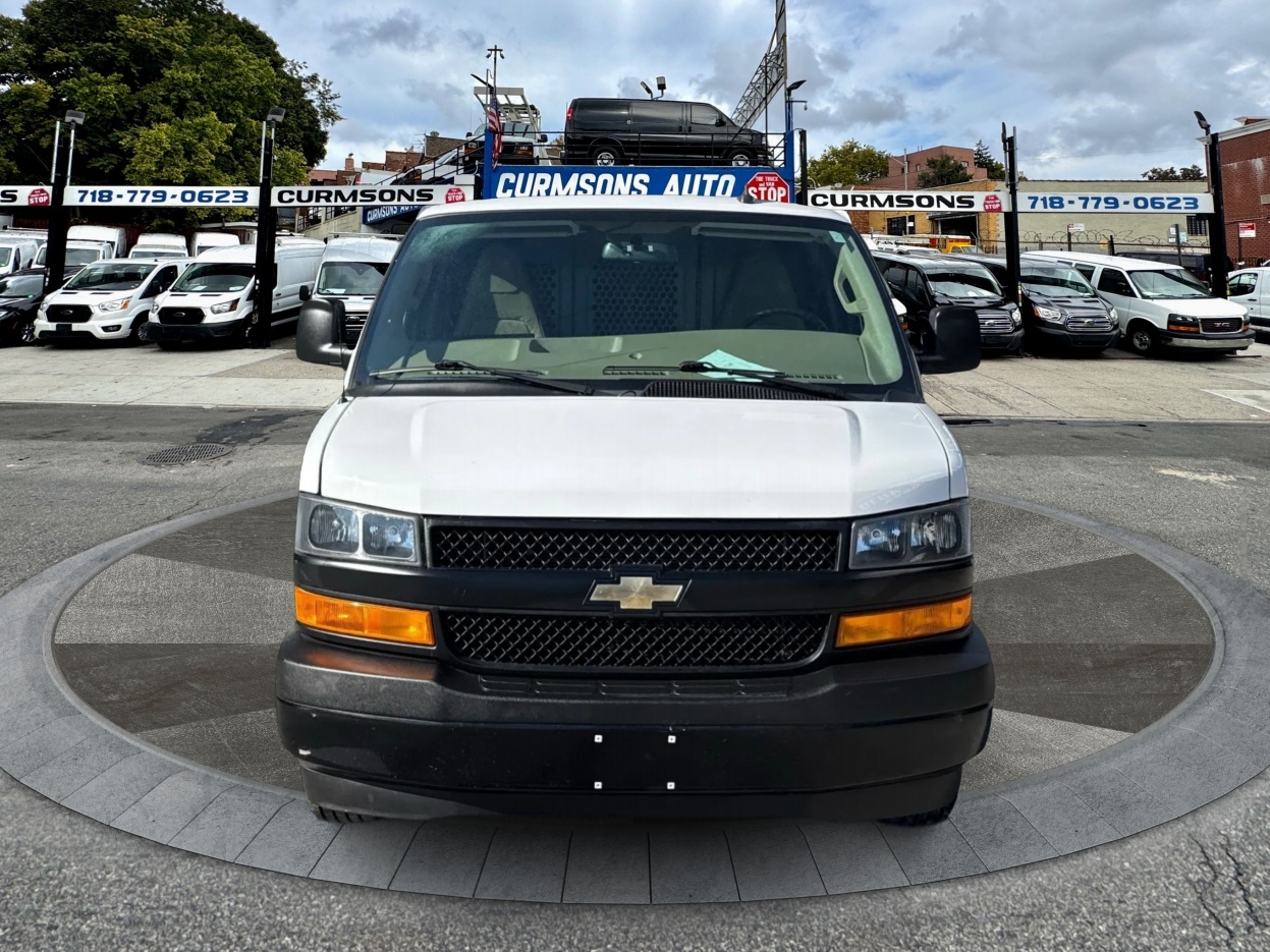 Chevrolet Express Cargo Van RWD 2500 135" 2021