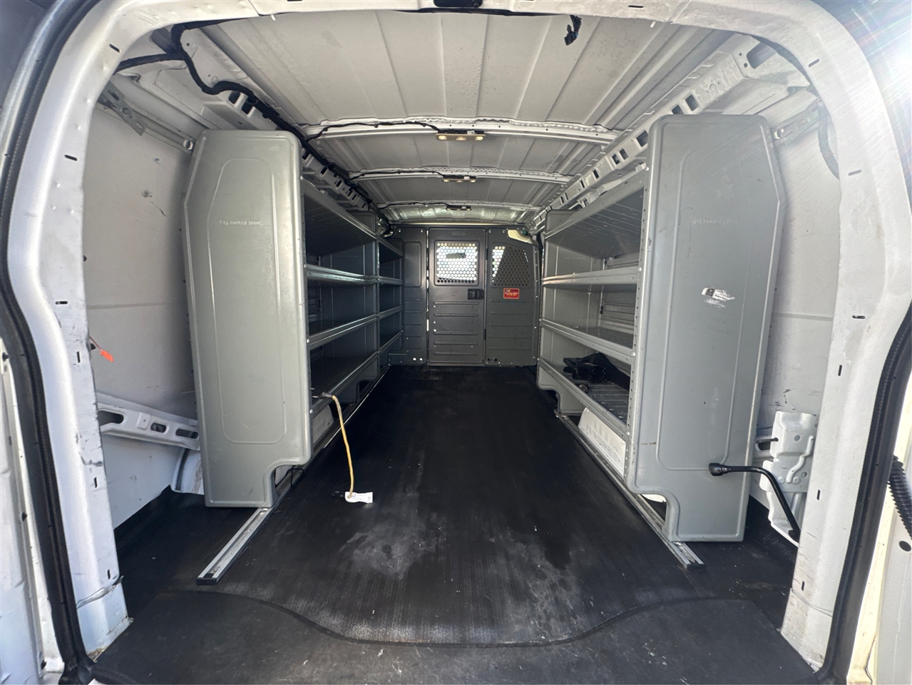 Chevrolet Express Cargo Van RWD 2500 135" 2021