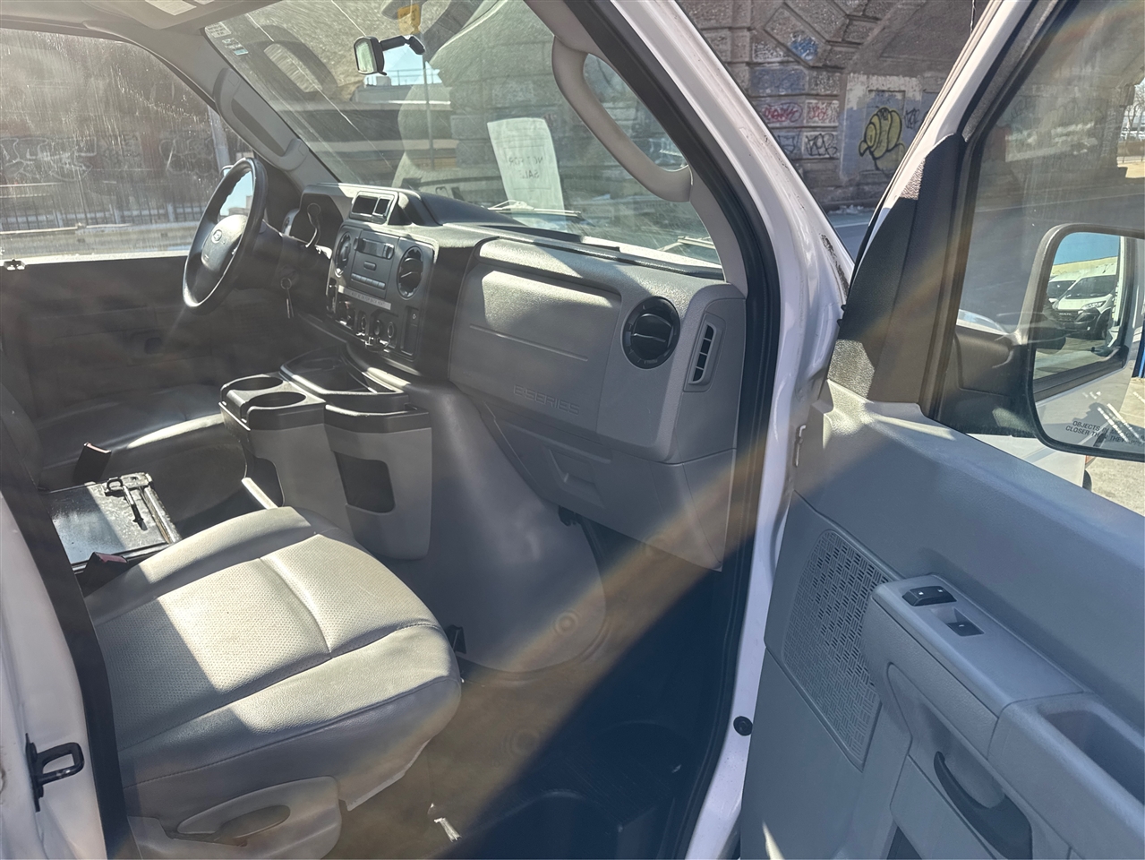 Ford Econoline Wagon E-350 Super Duty Ext XLT 2014