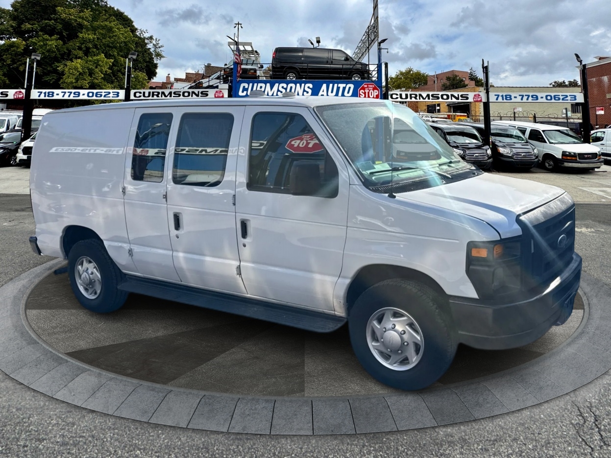 Ford Econoline Cargo Van E-250 Commercial 2012