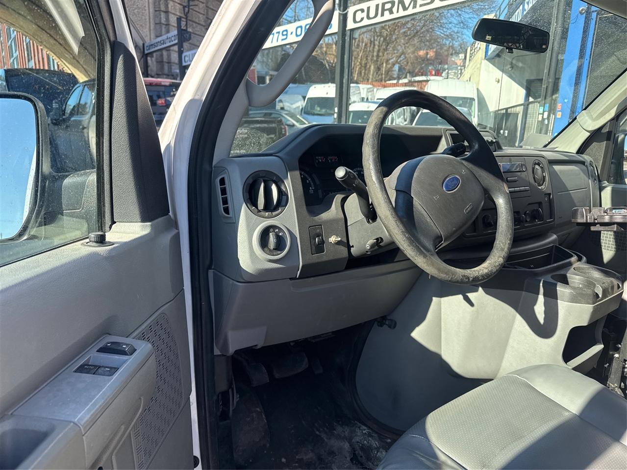 Ford Econoline Cargo Van E-250 Commercial 2012