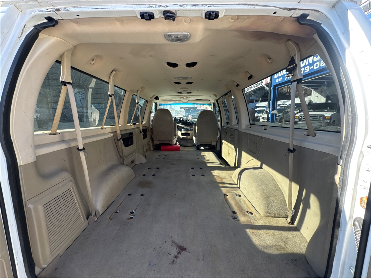 Ford Econoline Wagon E-350 Super Duty XLT 2008