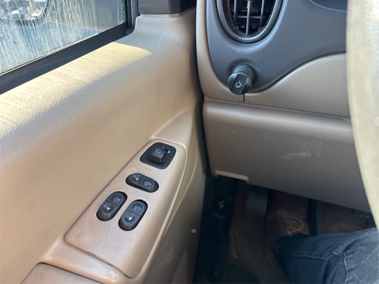 Ford Econoline Wagon E-350 Super Duty XLT 2008