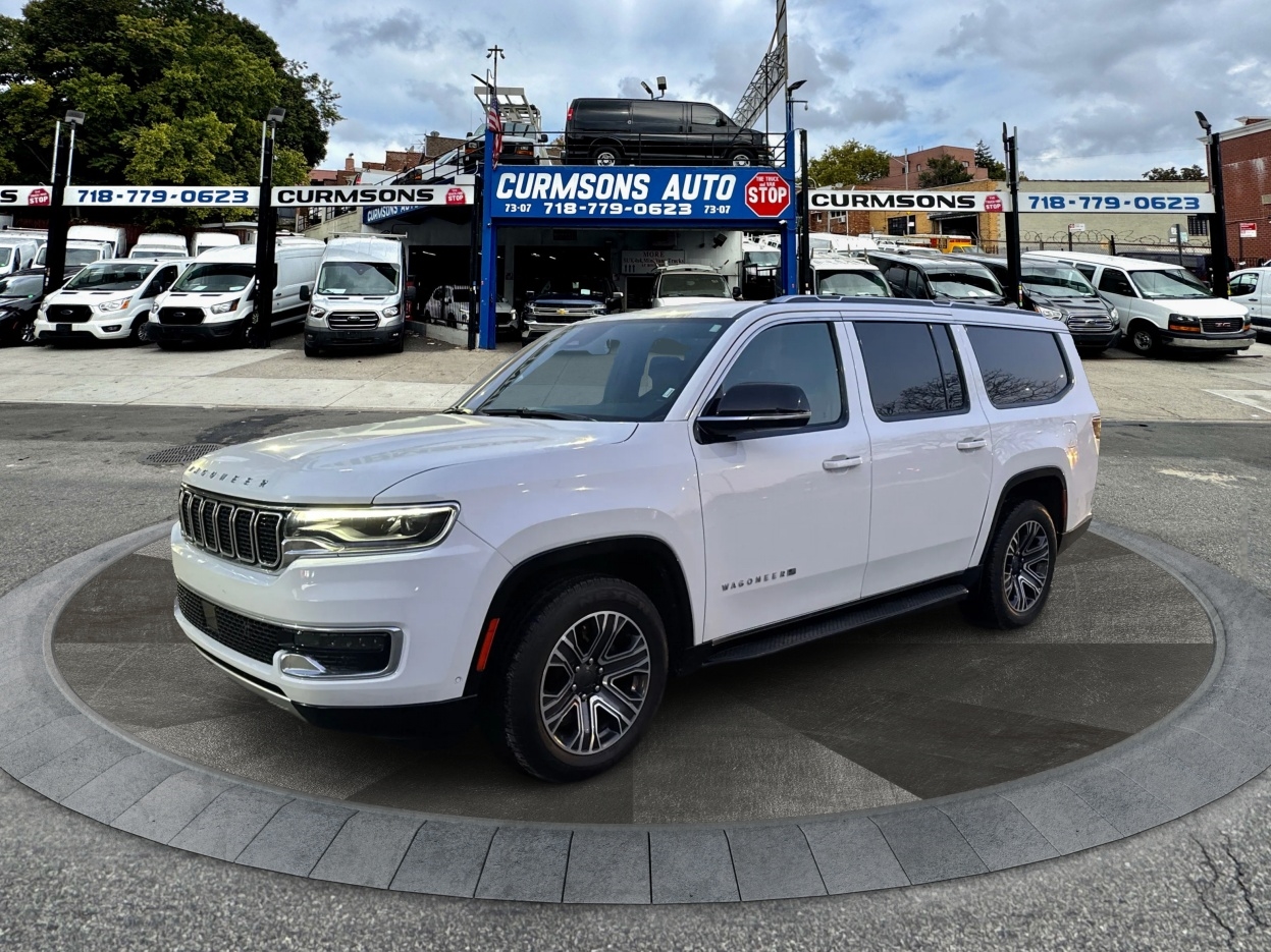 Jeep Wagoneer L Series II 4x2 *Ltd Avail* 2024