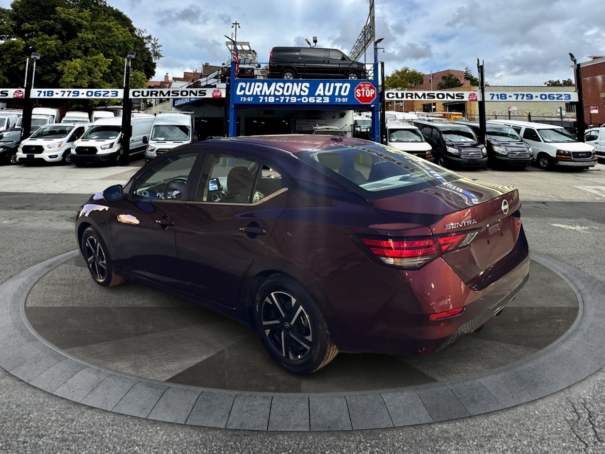 Nissan Sentra SV CVT 2025