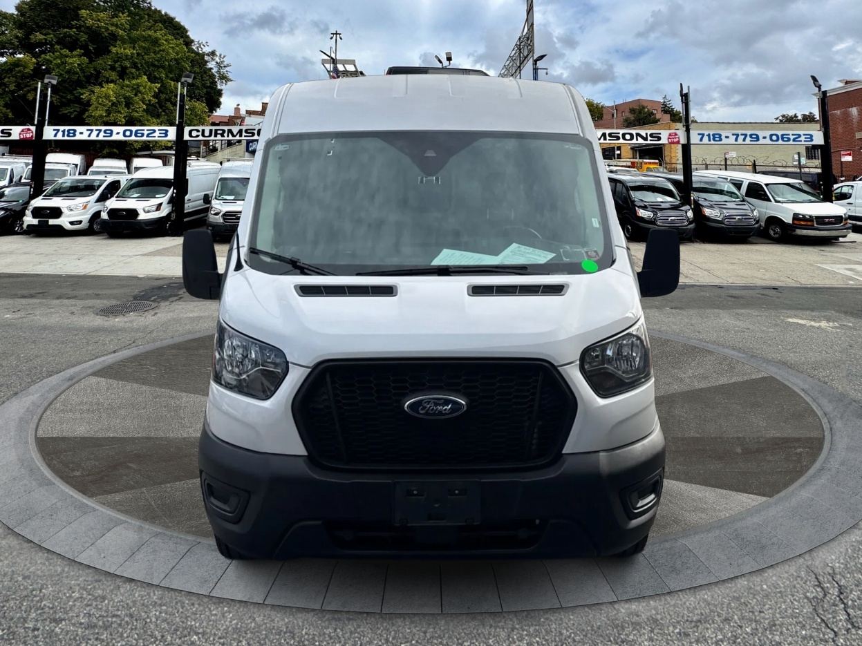 Ford Transit Cargo Van T-250 130" Med Rf 9070 GVWR RWD 2023