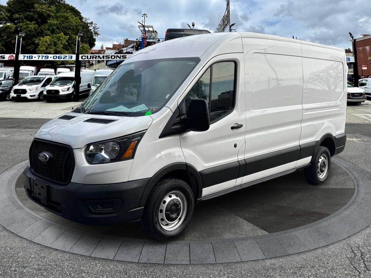 Ford Transit Cargo Van T-250 130" Med Rf 9070 GVWR RWD 2023