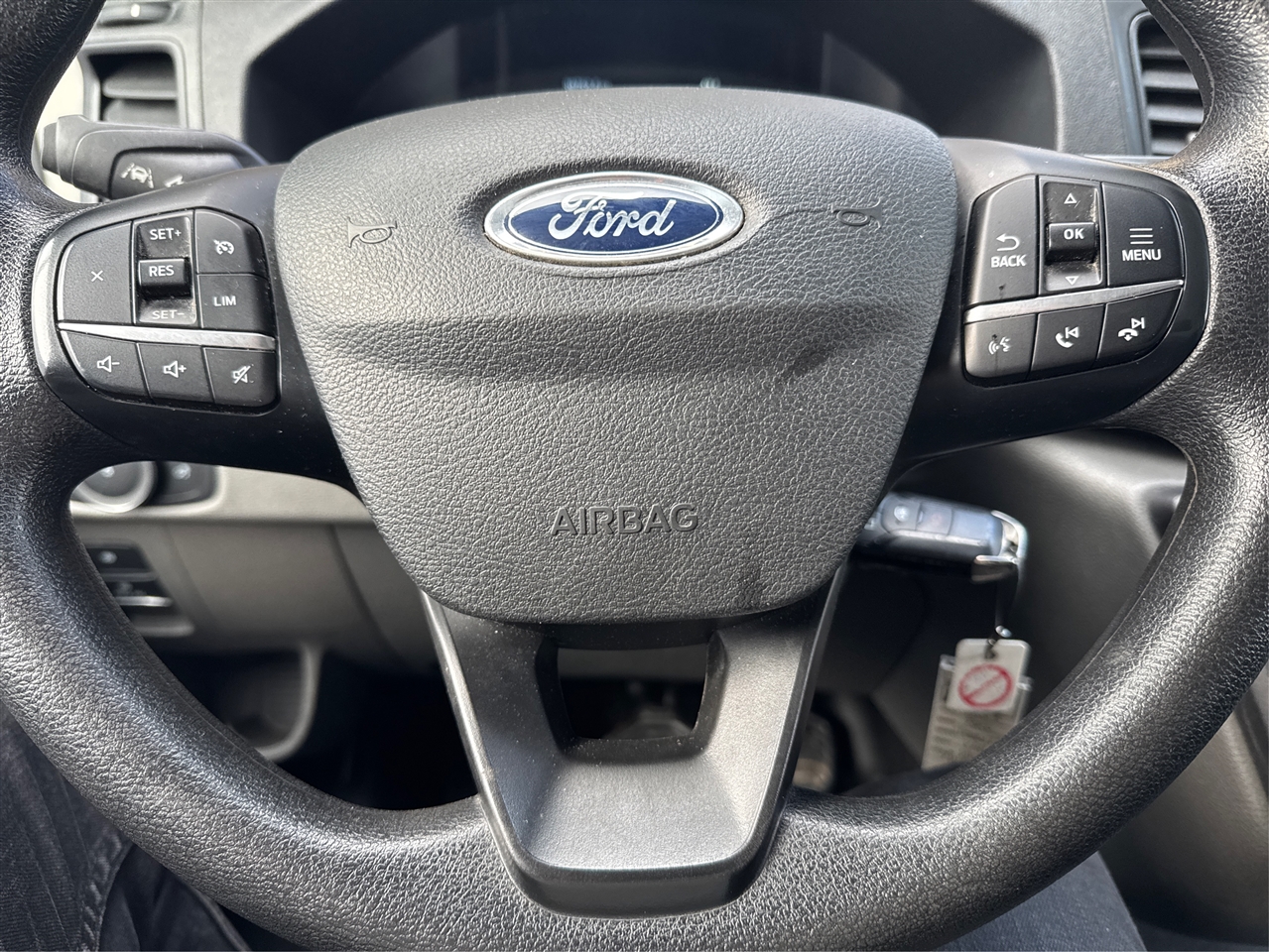 Ford Transit Cargo Van T-250 130" Med Rf 9070 GVWR RWD 2023