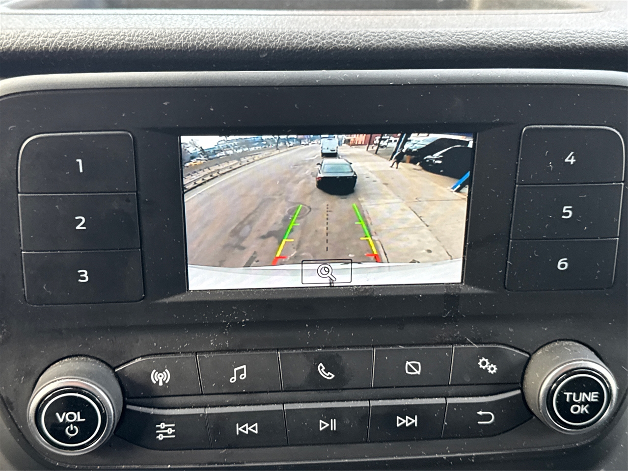 Ford Transit Cargo Van T-250 130" Med Rf 9070 GVWR RWD 2023