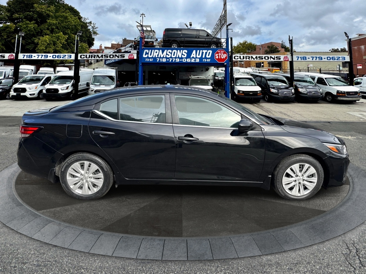 Nissan Sentra S CVT 2024