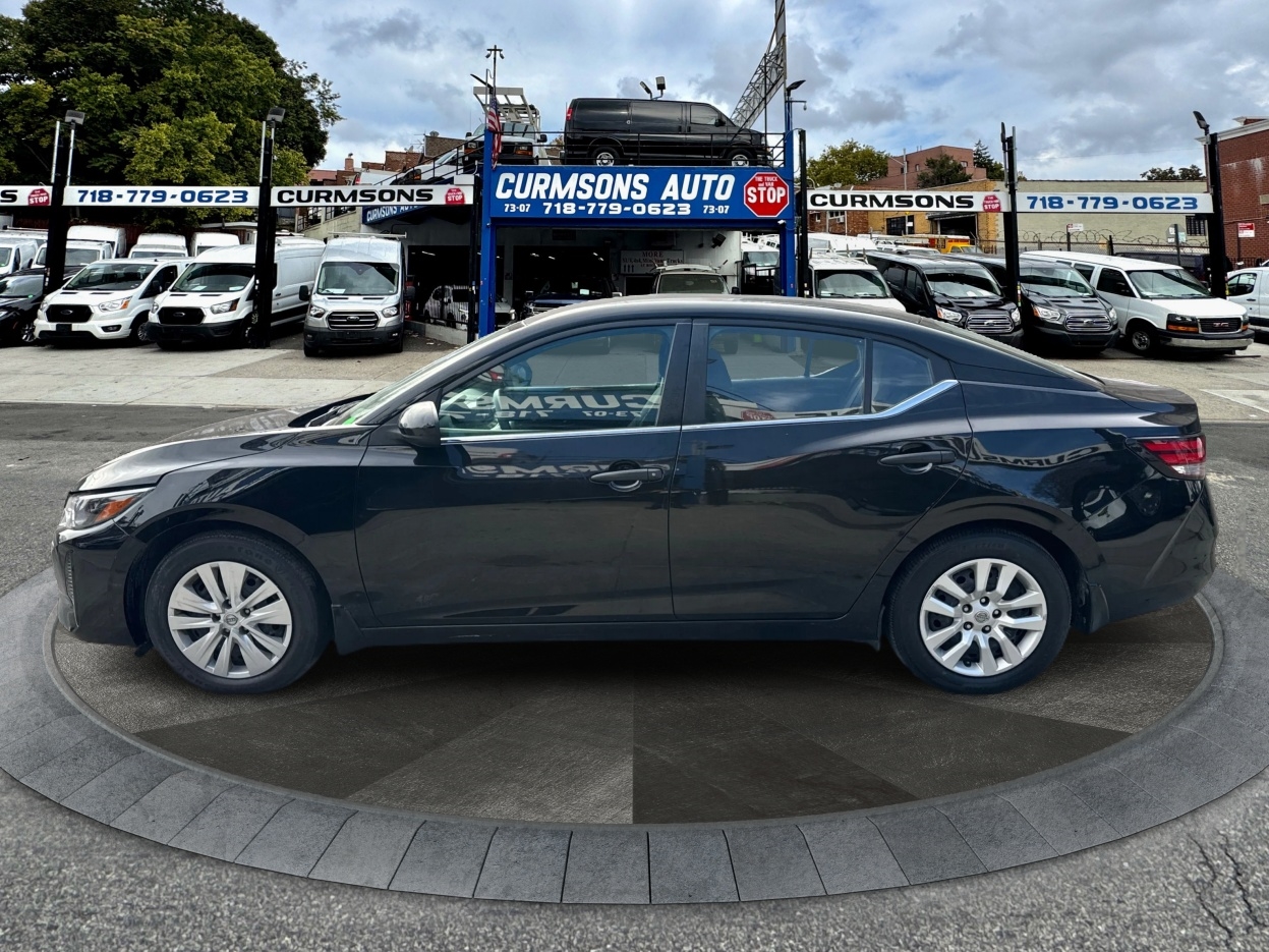 Nissan Sentra S CVT 2024