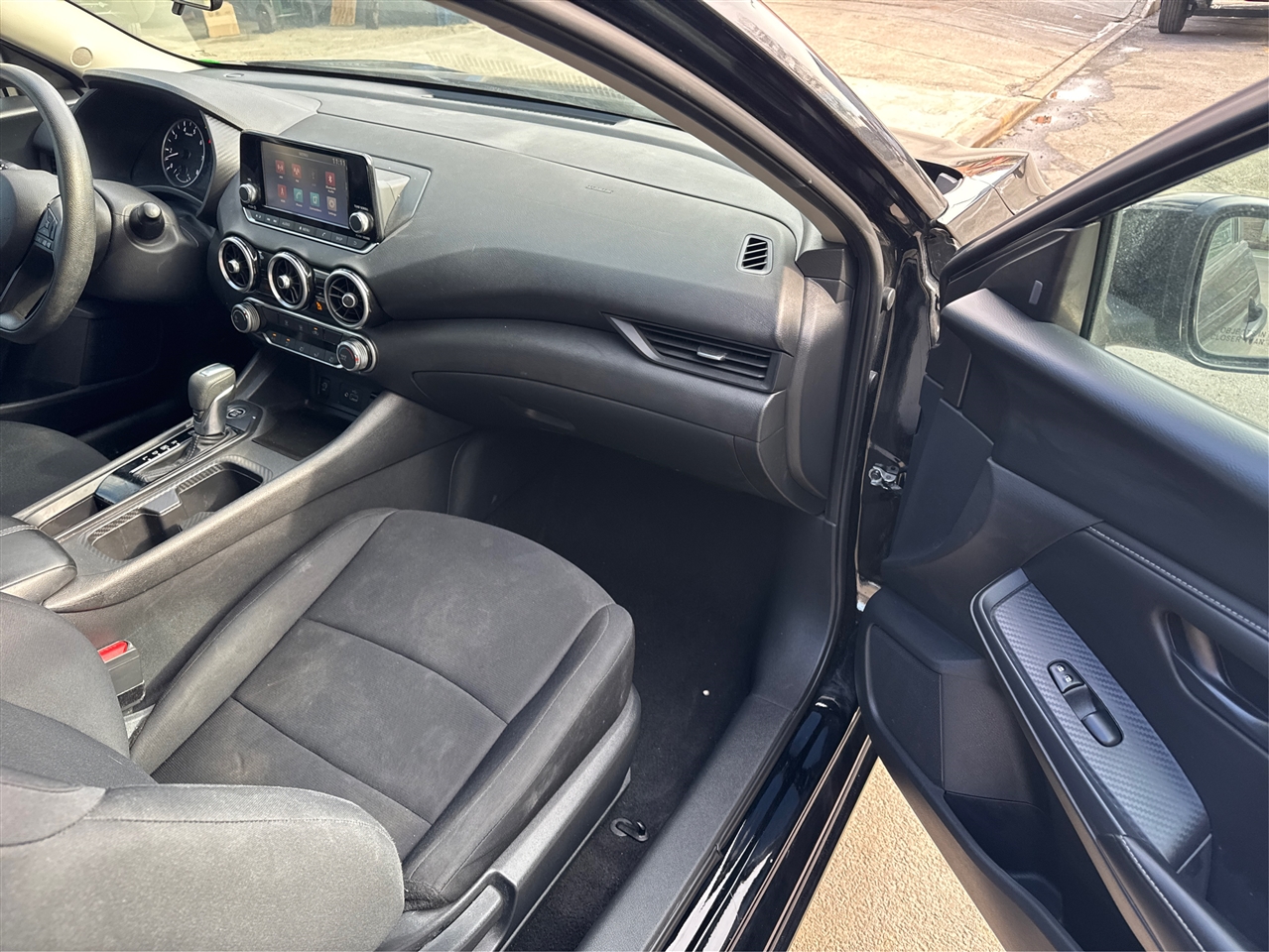 Nissan Sentra S CVT 2024