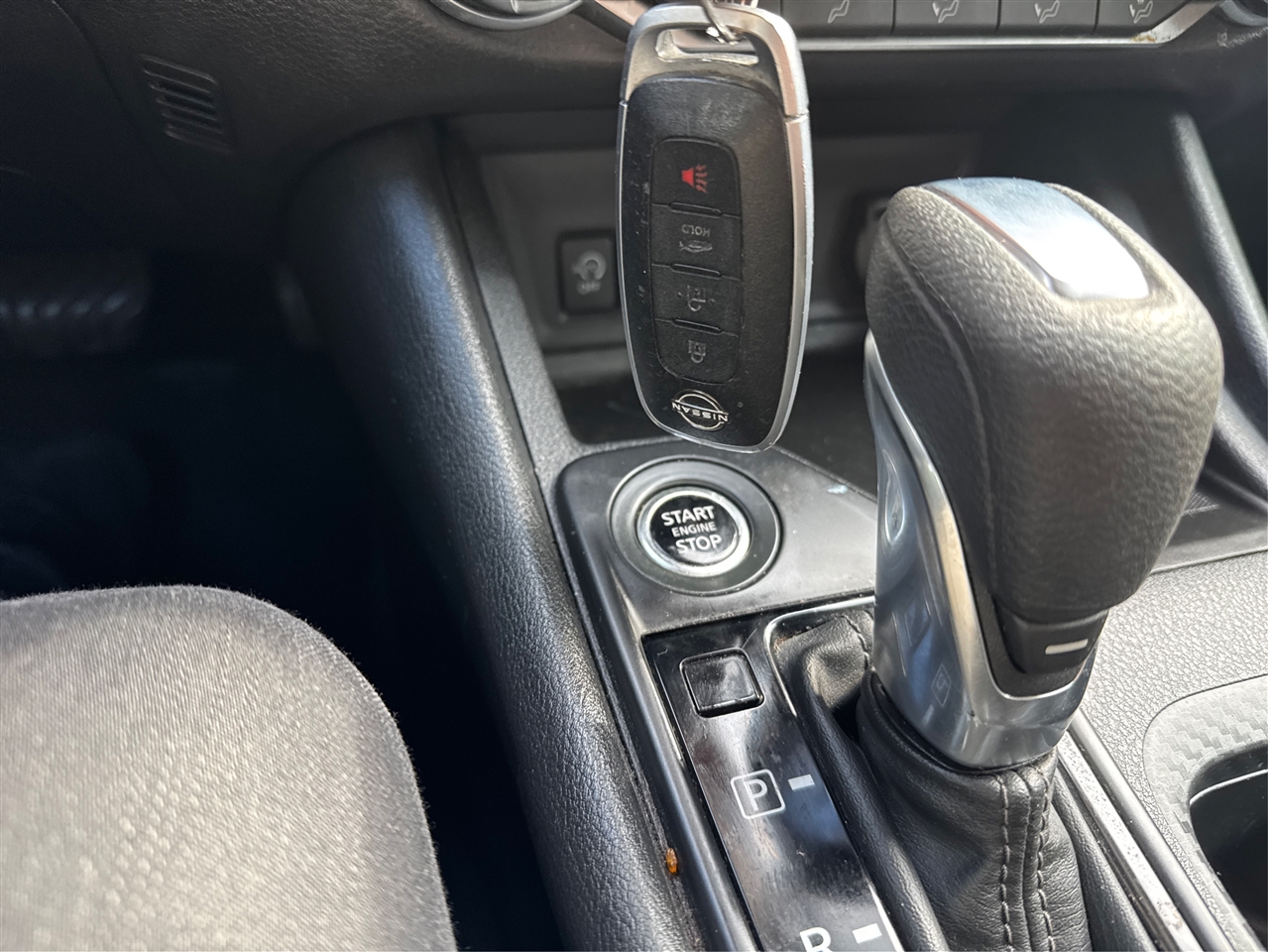 Nissan Sentra S CVT 2024