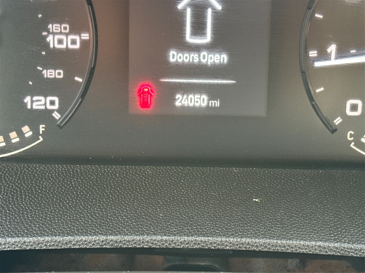 RAM ProMaster Cargo Van Tradesman 2500 High Roof 136" WB w/Pass Seat 2024