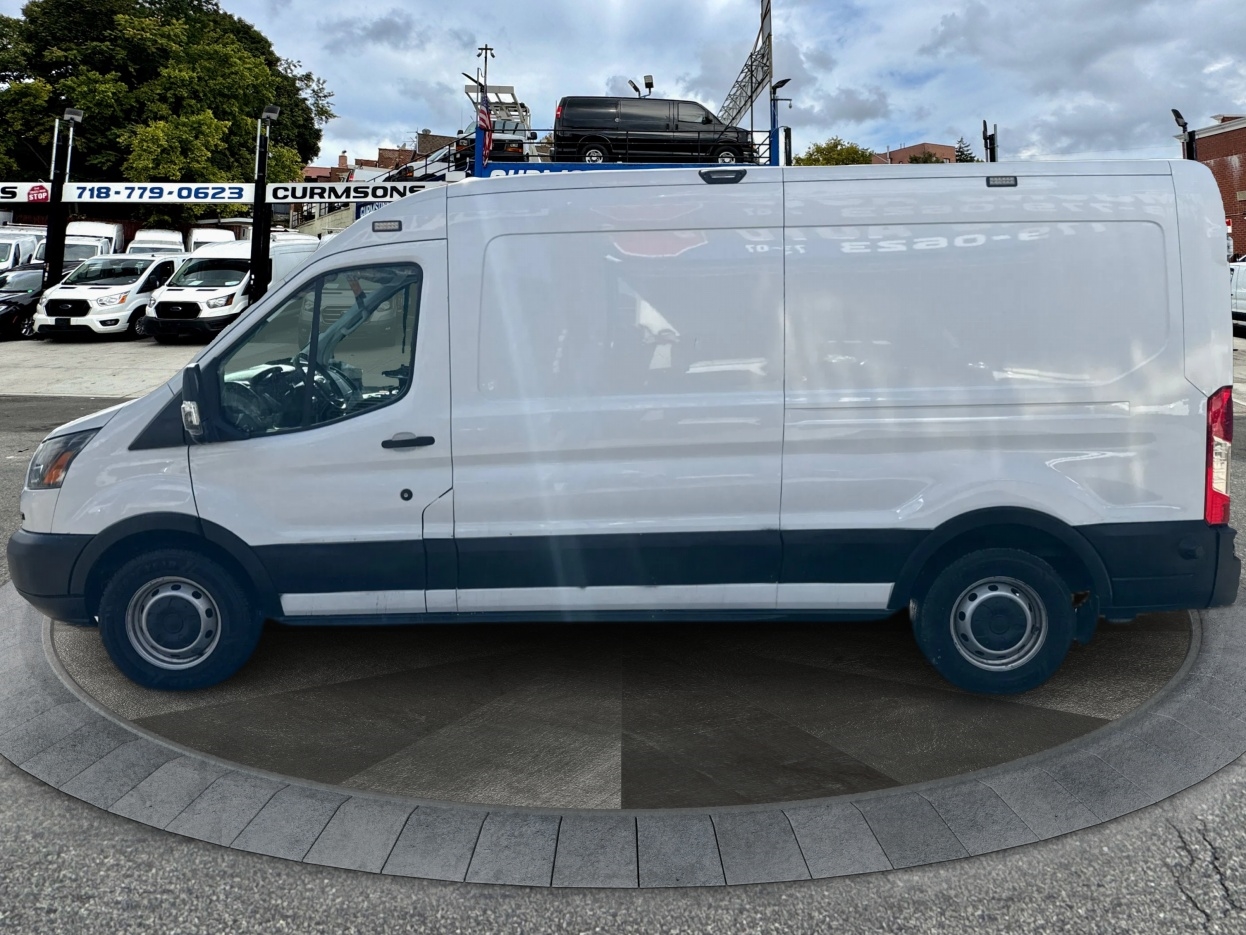 Ford Transit Van T-350 148" Med Rf 9500 GVWR Sliding RH Dr 2017