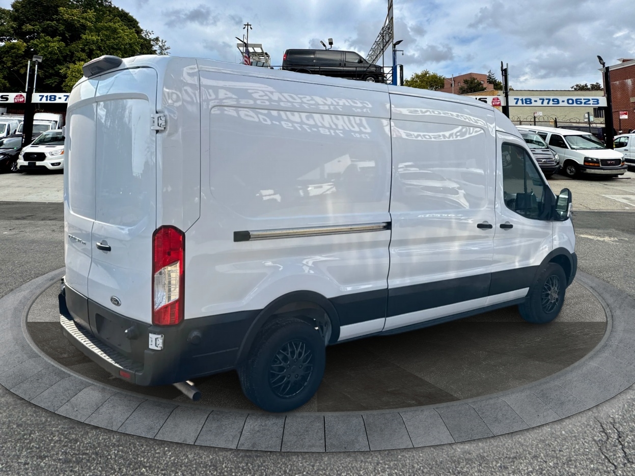 Ford Transit Cargo Van T-150 130" Med Rf 8670 GVWR RWD 2021