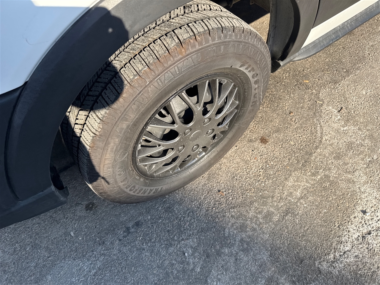 Ford Transit Cargo Van T-150 130" Med Rf 8670 GVWR RWD 2021