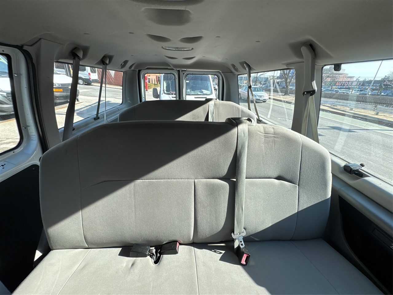 Ford Econoline Wagon E-150 XLT 2013