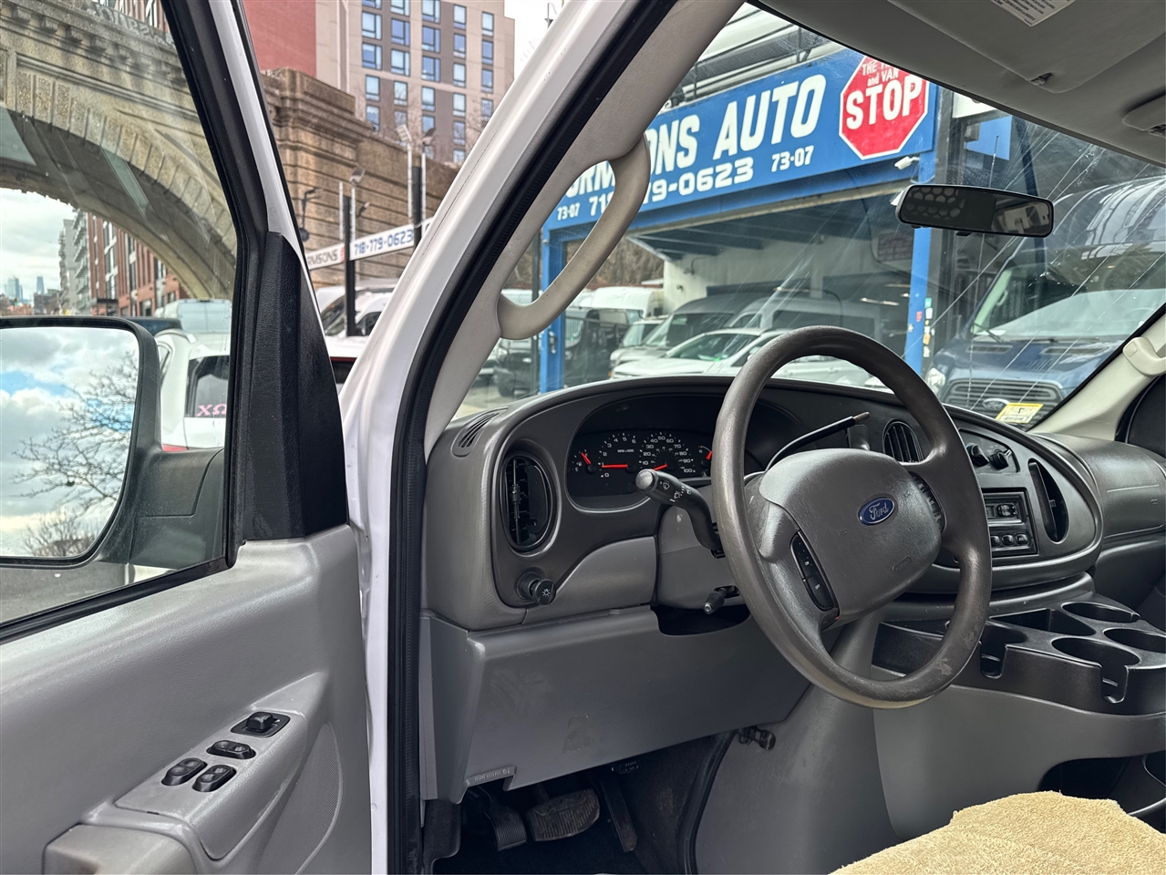 Ford Econoline Cargo Van E-250 Recreational 2007