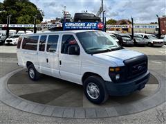 2010 Ford Econoline Wagon 