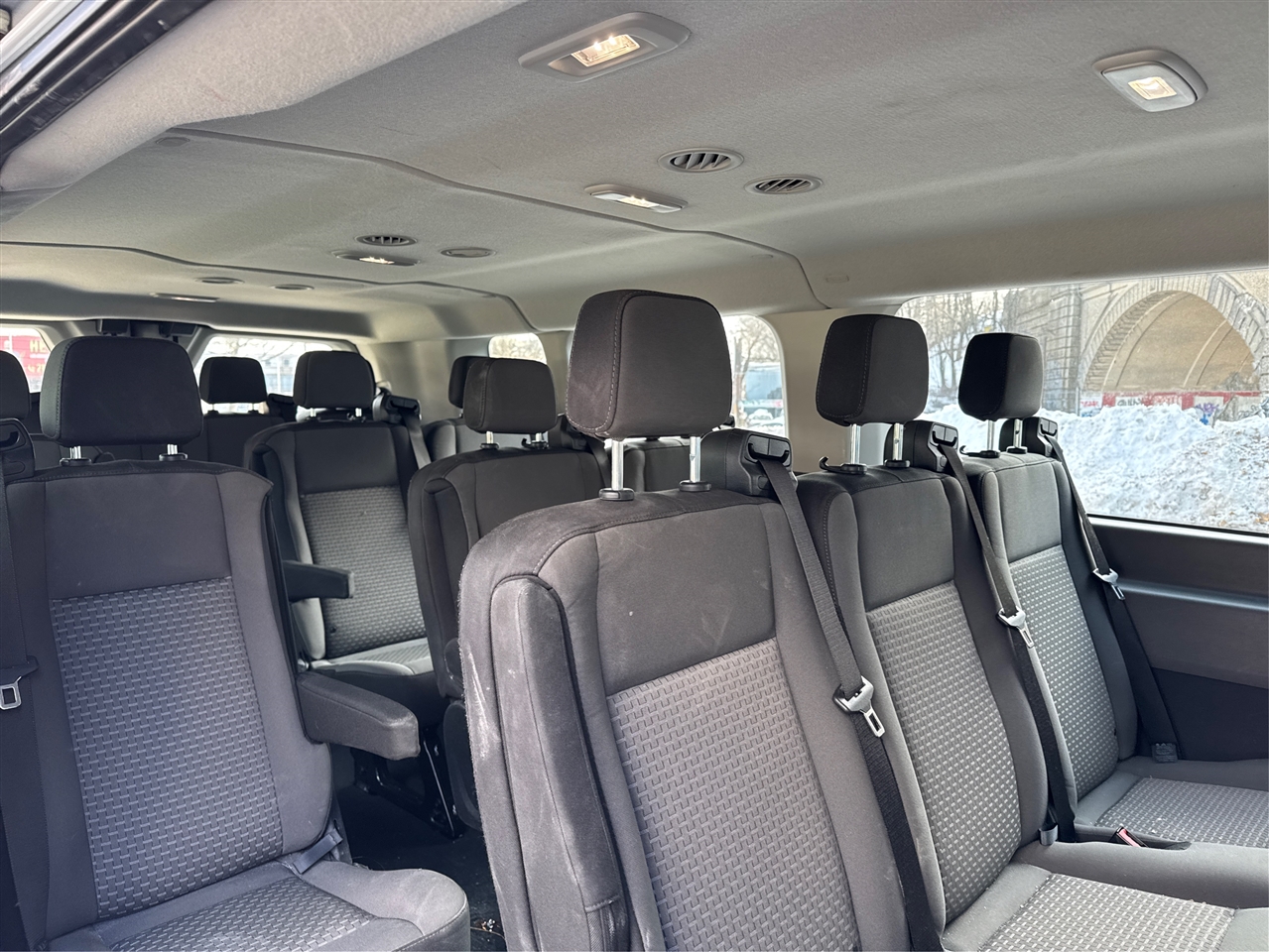 Ford Transit Passenger Wagon T-350 148" Low Roof XLT RWD 2025