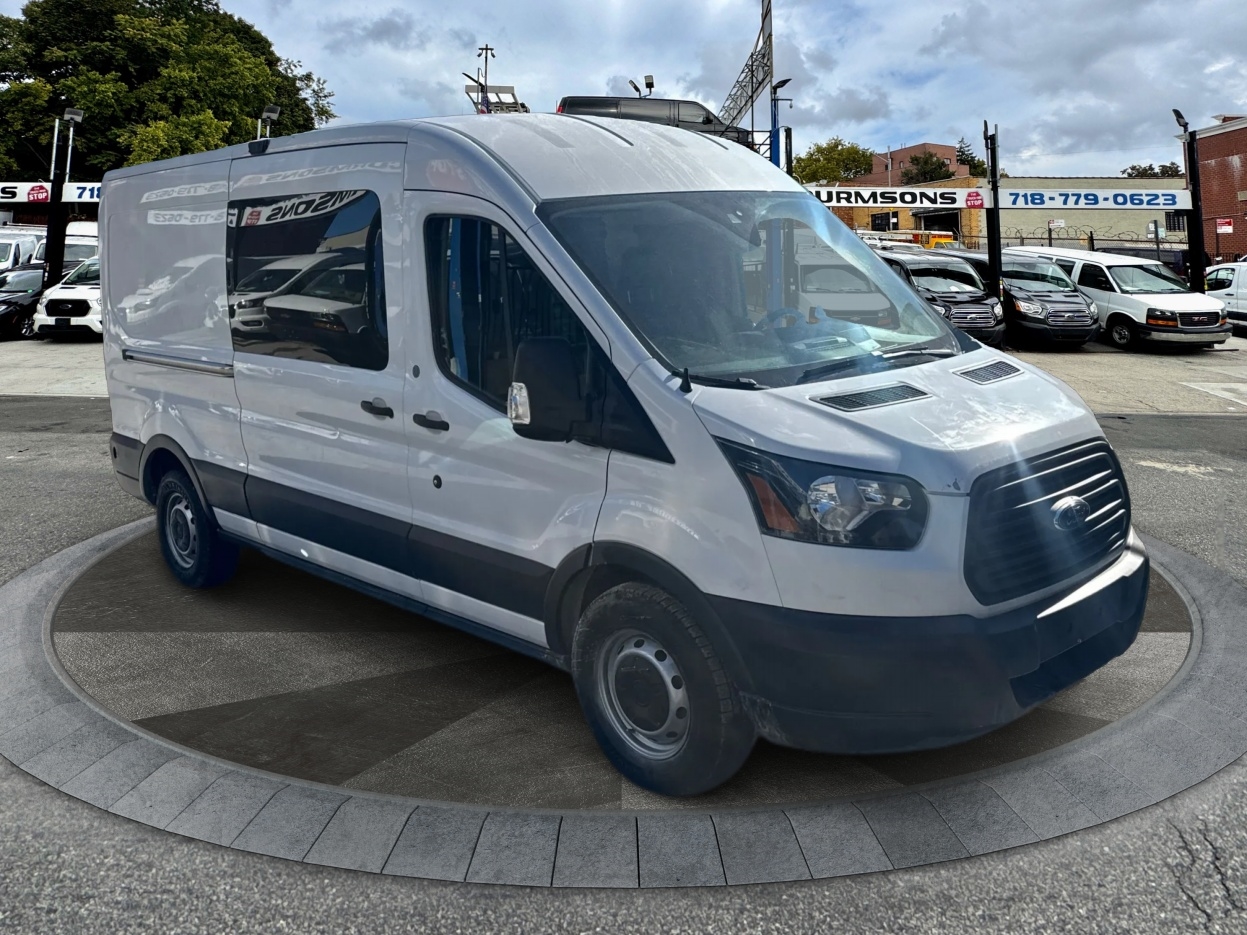 Ford Transit Van T-350 148" Med Rf 9500 GVWR Sliding RH Dr 2017