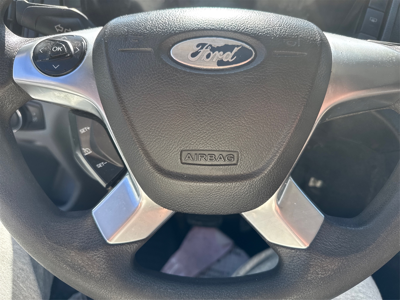 Ford Transit Van T-350 148" Med Rf 9500 GVWR Sliding RH Dr 2017