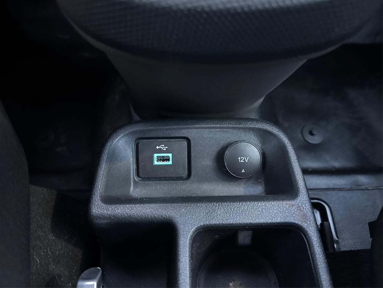 Ford Transit Connect Van XL LWB w/Rear Symmetrical Doors 2021