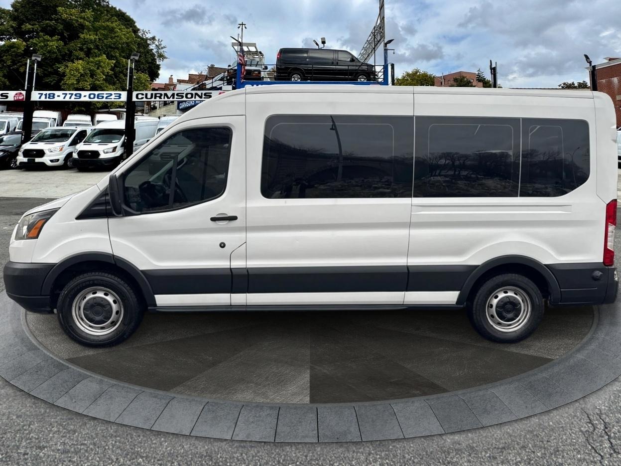 Ford Transit Passenger Wagon T-350 148" Med Roof XLT Sliding RH Dr 2018