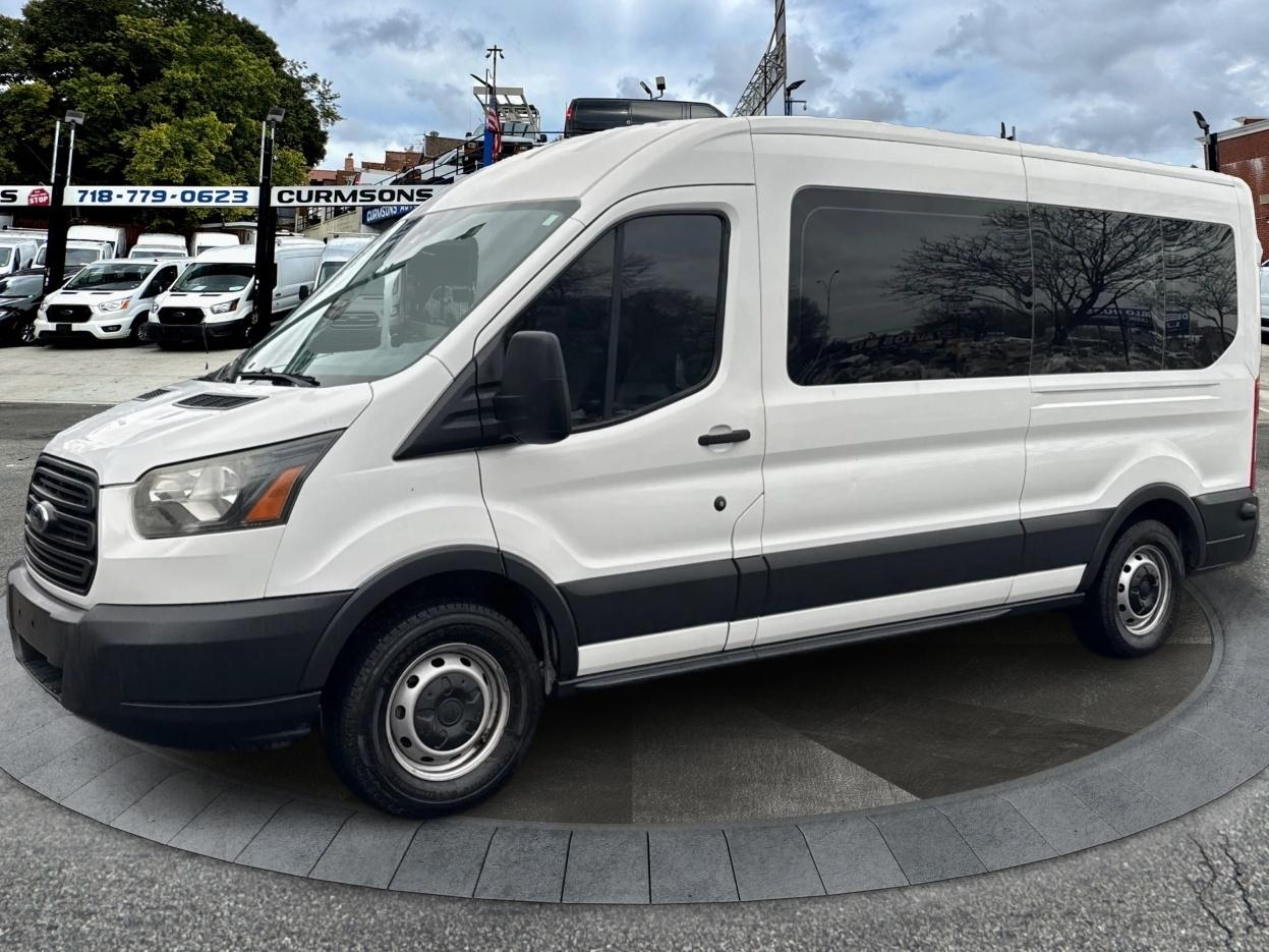 Ford Transit Passenger Wagon T-350 148" Med Roof XLT Sliding RH Dr 2018