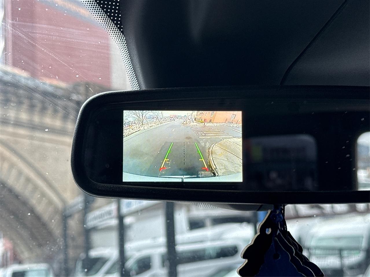 Ford Transit Passenger Wagon T-350 148" Med Roof XLT Sliding RH Dr 2018