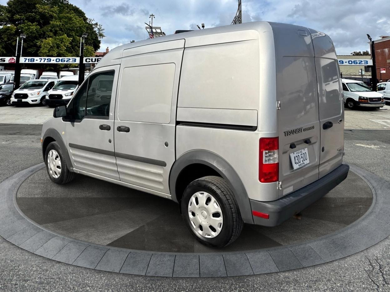 Ford Transit Connect 114.6" XL w/o side or rear door glass 2012