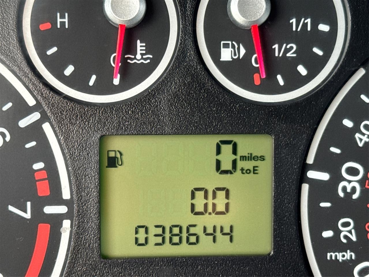 Ford Transit Connect 114.6" XL w/o side or rear door glass 2012