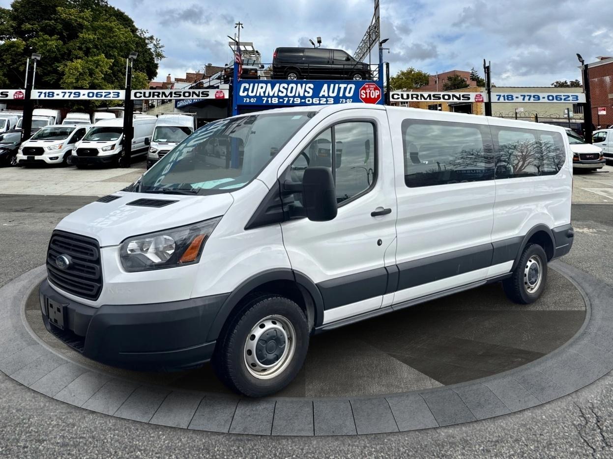 Ford Transit Wagon T-350 148" Low Roof XLT Sliding RH Dr 2017