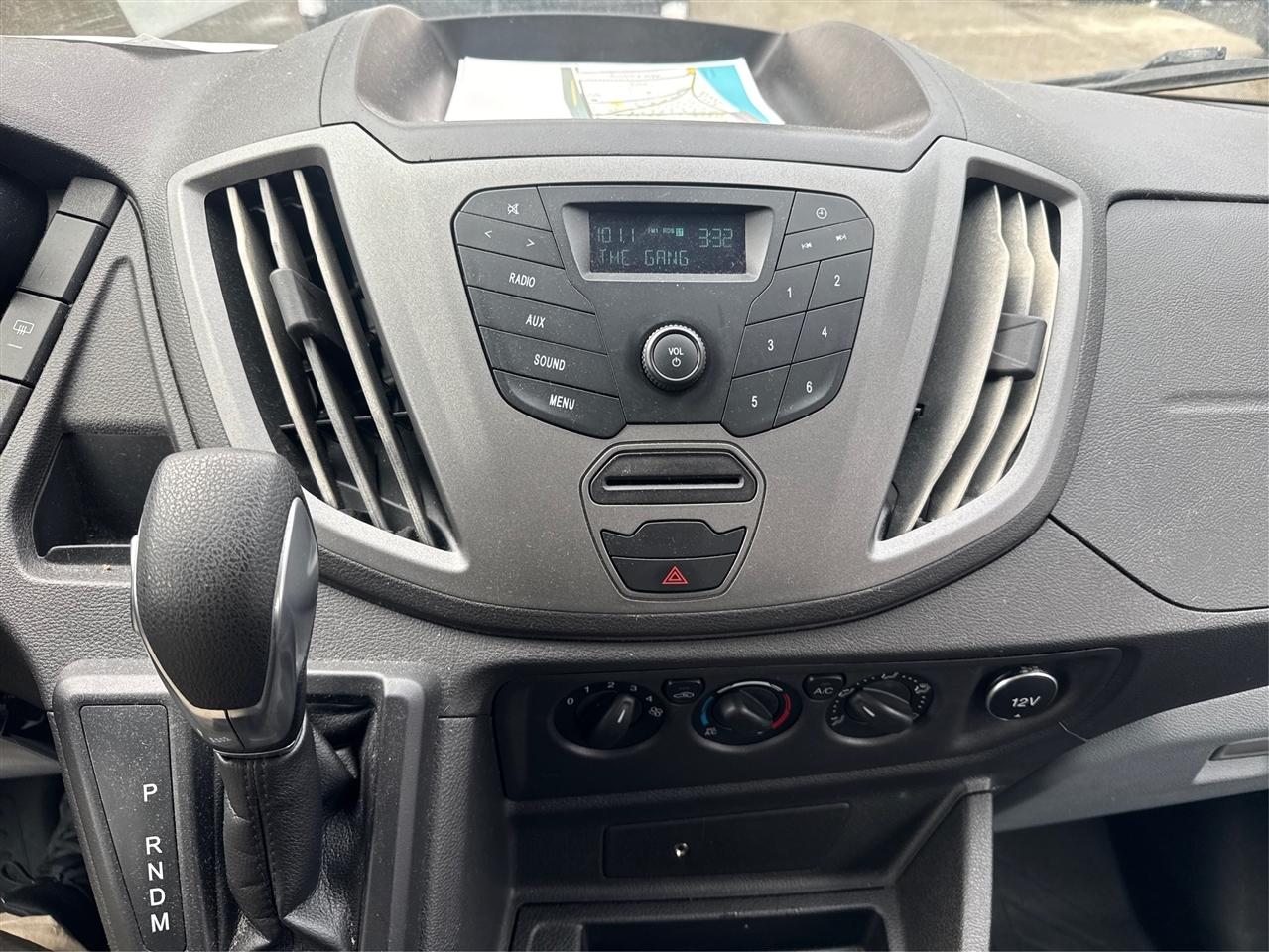 Ford Transit Wagon T-350 148" Low Roof XLT Sliding RH Dr 2017