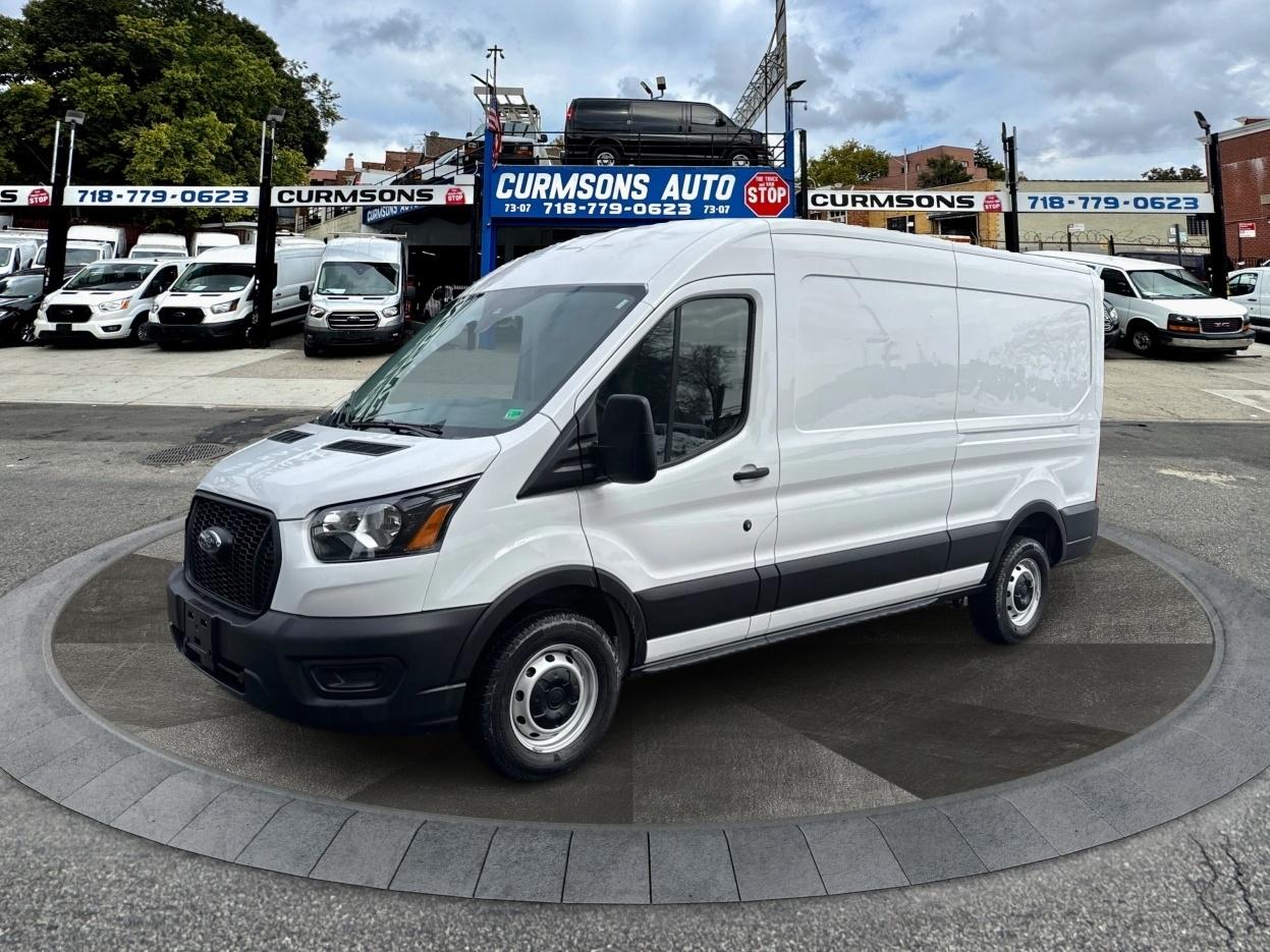 Ford Transit Cargo Van T-250 148" Med Rf 9070 GVWR RWD 2025