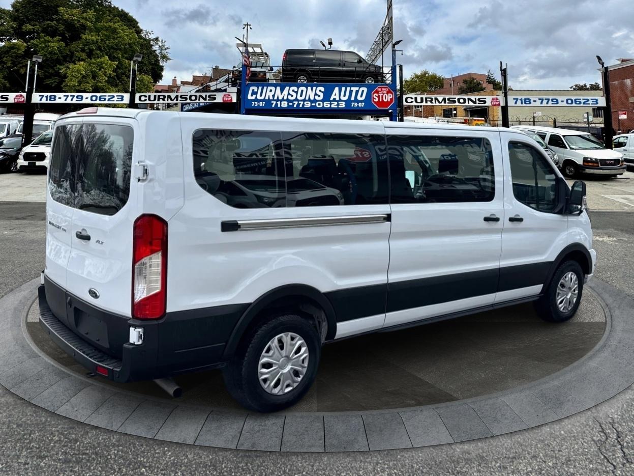 Ford Transit Passenger Wagon T-350 148" Low Roof XLT RWD 2025