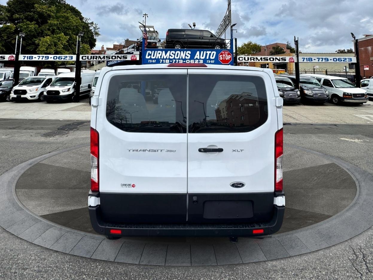Ford Transit Passenger Wagon T-350 148" Low Roof XLT RWD 2025